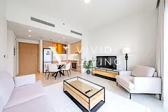 Spacious | Stunning Park View | Modern Furnishing