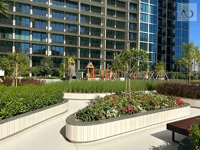 Corner Unit on 7th Floor | White Goods Included | 2 Parking Spaces