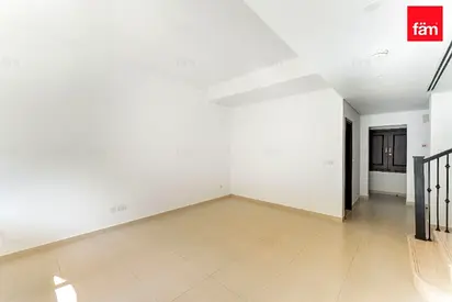 Single Row I Upgraded Kitchen I Landscaped