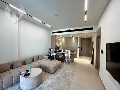 Available now|Fully furnished|Large corner unit