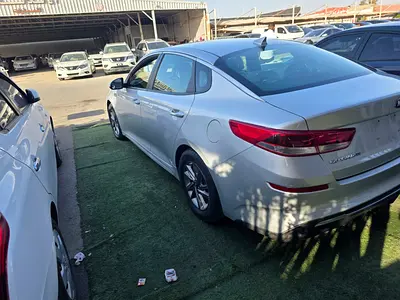 صورة 9 لـ 2020 KIA OPTIMA