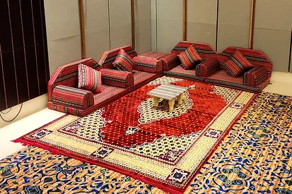 Traditional Majlis Seating for Rent – 4 Seater with Mat, Cushions, Armrests  Table | Abu Dhabi