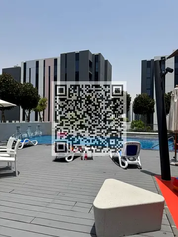 🔥 شقة واسعة مكونة من غرفتي نوم وصالة في مجمع سكني مسور بالقرب من جميع الجامعات 🔥