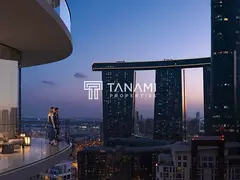 Stunning Views Spacious Layout Luxurious Building