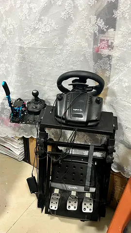 Logitech G920with stand hand brake gear