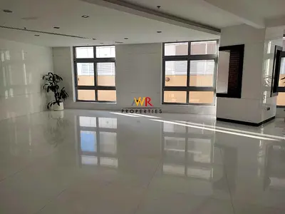 Spacious Family Building | No Commission