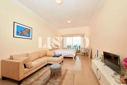 Spacious Studio | Tenanted | Beach Access