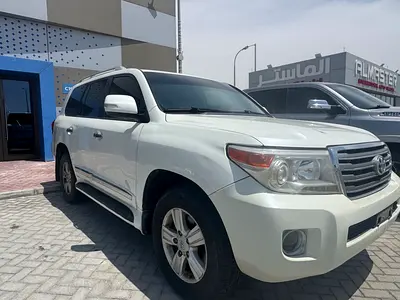 2013 Toyota LAND CRUISER 照片 2