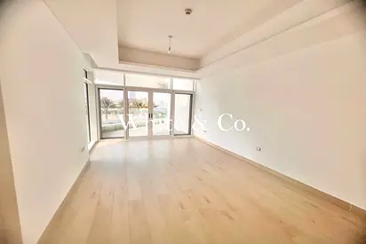 Luxury Living | Furnished | Vacant Now