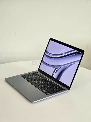 Apple MacBook Pro 2020, i7 - 32/1TB SSD - Touch Bar - Space Grey — Good Condition