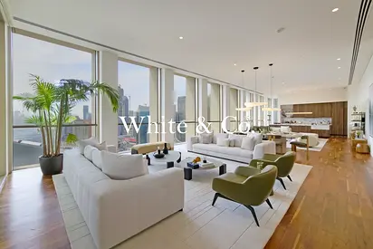 LUXURY LIVING | SKYLINE VIEWS | EXCLUSIVE