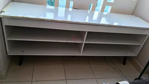 Tv unit