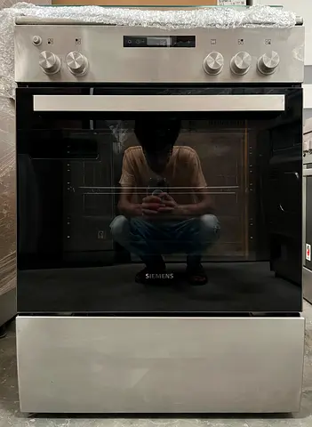 New Siemens Cooking Range 60x60Cm Cooker HG2M30E50M without Box