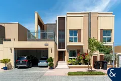 4BR | Single Row | Upgraded | Opposite Park