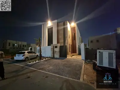 للبيع فيلا شامل كهربا ومياه ومكيفات 4 غرف نوم ماستر بمنطقة الحليو2  تشطيب شخصي سوبر ديلوكس