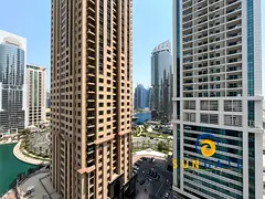 Nearby metro and lake , vacant , equipped kitchen