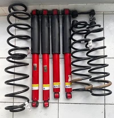 Jeep wrangler 4 Door Rubicon 2021, stock suspension. Used around 35K Kms.