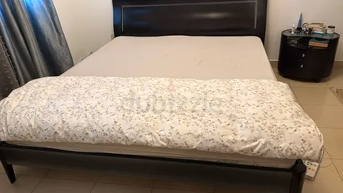 Dark wooden bed frame with headboard King size- Home Center- used, good condition with matress-20cm