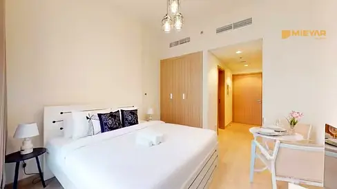 جديد بالكامل | تشطيبات راقية | مرافق على طراز المنتجعات | خطوات من المطاعم والمحلات | جاهز اليوم