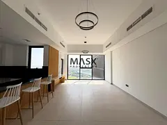 Spacious 3BR | Prime Business Bay | Vacant