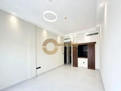 شقة بغرفة نوم واحدة | نادين ريزيدنس 2 | شرفة | مناظر متعددة