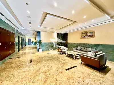 Modern & Bright | Huge Terrace | Family Building