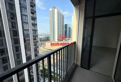 ⁂Spacious Unit⁂Prime Location⁂Modern Living⁂