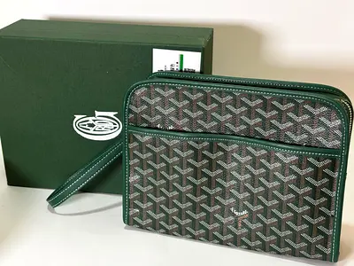 Goyard green pouch for men