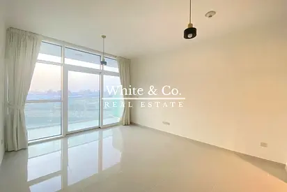 Middle Floor | Tenanted | Open Views