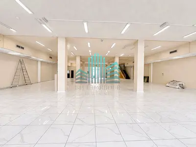 WAREHOUSE CUM SHOWROOM ALONG SZR | ROAD FACING | HIGH VISIBILITY | HIGH FOOT TRAFFIC