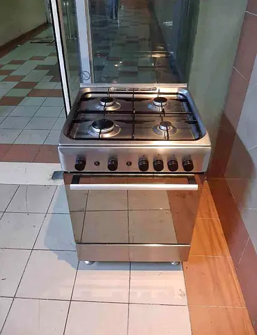 Ariston four Burner full gas Cooker size 60cm