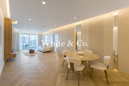 Fully Upgraded | Lake View | Vacant unit