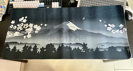 4pcs XL mouse pad/ Keyboard pad - only 50aed