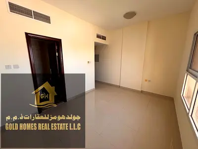 استوديو واسع للإيجار السنوي في النعيمية 3 – تكييف مركزي وقريب من مخرج محمد بن زايد