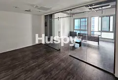 Mid Floor | 1 Parking | Near Metro