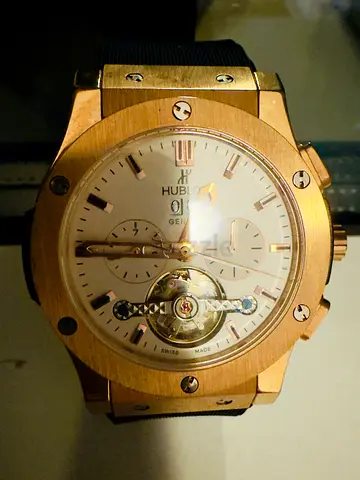 Hublot mens gold-tone watch Automatic