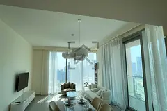 Upgraded | High Floor | Ready to Move-in