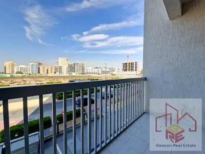 12 Cheques | First to Move-in | Bright and Spacious