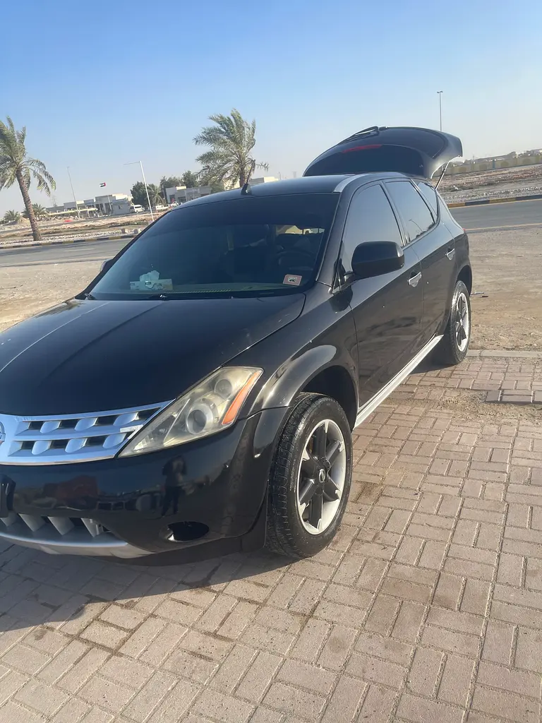 Nissan Murano 2005 — photo 1 of 5