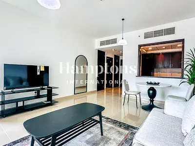 Mid Floor | Boulevard View | Large Layout