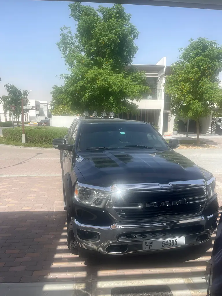 Dodge Ram 2019 — photo 1 of 8
