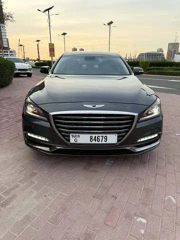 Genesis G80 - 2019 3.8L | GCC | Fully Agency Maintained | Panoramic Roof | Family Car