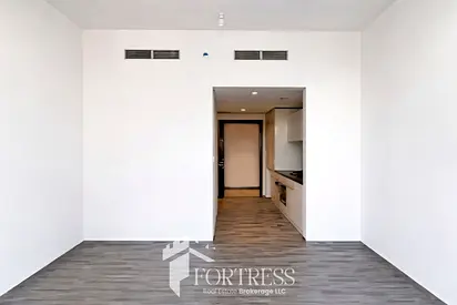 HIGH ROI | MODERN SPACIOUS STUDIO | COMMUNITY VIEW