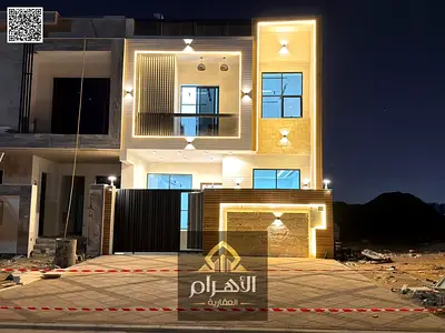 للبيع : فيلا بسعر شامل رسوم _ أول ساكن ( طابقين + روف ) موقع مميز بجانب حدبقه الحميديه والمسجد