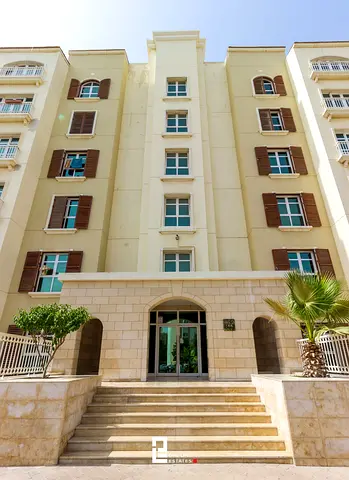 Contemporary Interiors | 1Bed | Next To Metro Station | Easy access