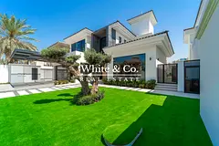 Fully Renovated | infinity Pool | Skyline