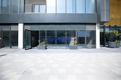 RETAIL SHOP | TOP LOCATION | HIGH TRAFFIC AREA