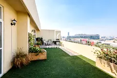 HUGE LAYOUT | WELL MAINTAINED | BEST DEAL