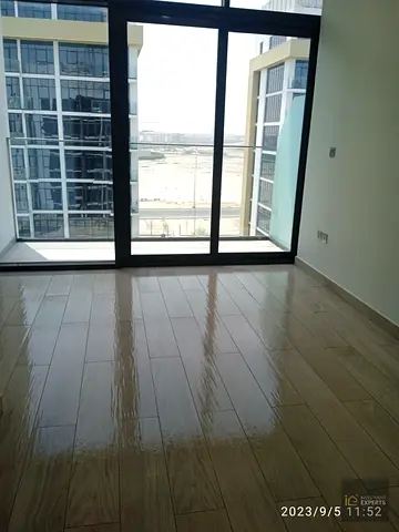 SEMI FURNISHED | ELEGANT LAYOUT | CITY VIEWS