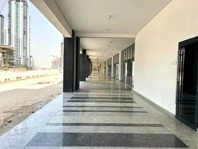 متجر شل كورنر | عزيزي ريفييرا 37 | الواجهة المواجهة للشارع